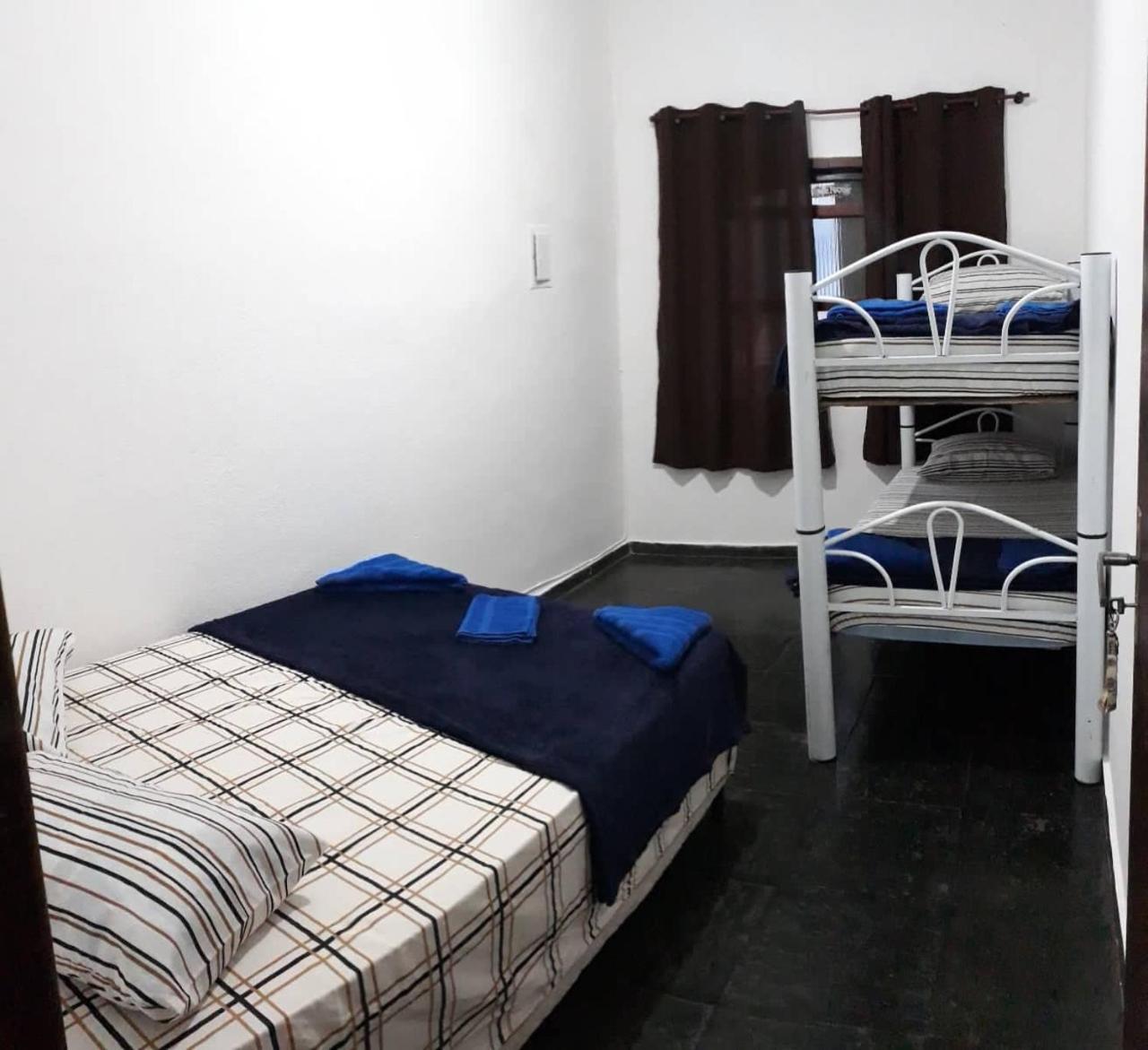 10 Pessoas Proximo A Basilica Apartment